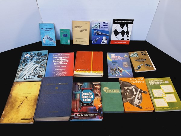 Lot 171 - BOOKS