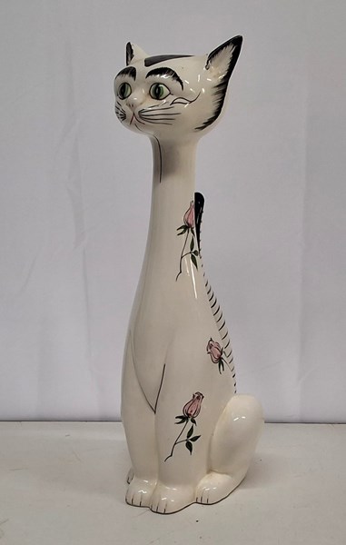 Lot 1344 - CAT FIGURINE