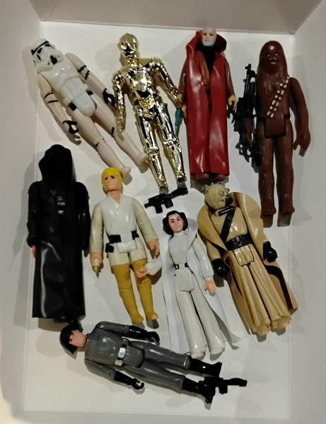 Lot 1418 - STAR WARS FIGURINE