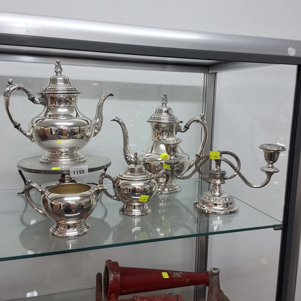 Lot 1195 - SILVER PLATE