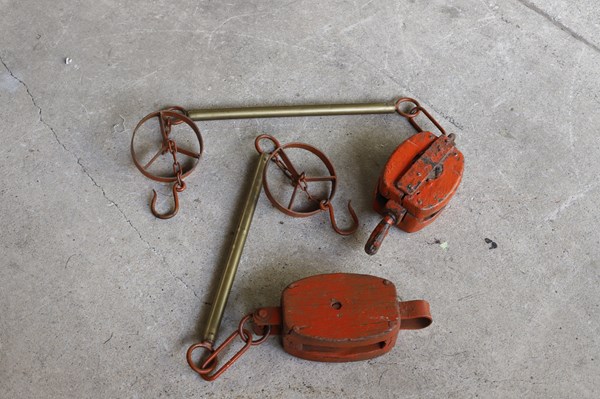 Lot 62 - BLOCK PULLEY