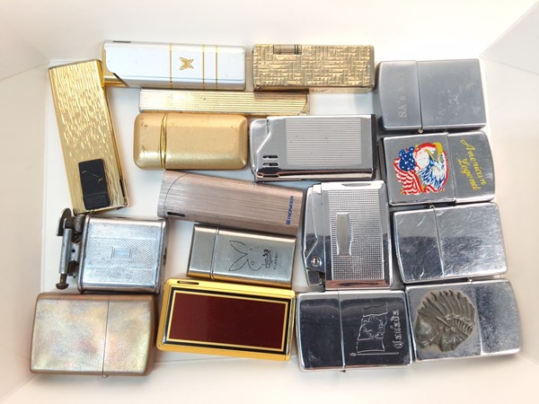 Lot 1205 - CIGARETTE LIGHTERS