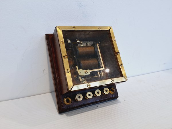 Lot 1151 - MORSE CODE RECEIVER