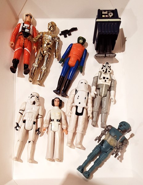 Lot 1448 - STAR WARS FIGURINES