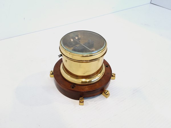 Lot 1161 - MORSE CODE RECEIVER