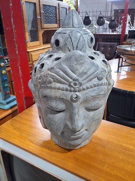 Lot 271 - BUDDHA HEAD