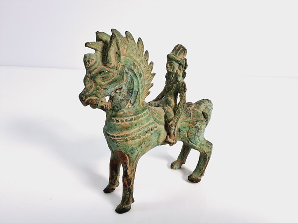 Lot 1272 - HORSE FIGURE