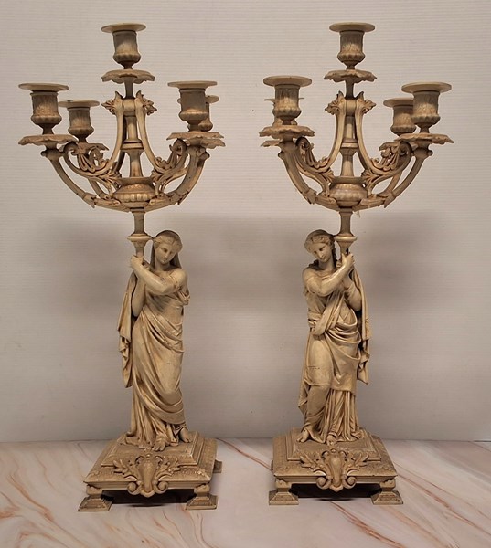 Lot 1368 - A PAIR OF CANDELABRAS