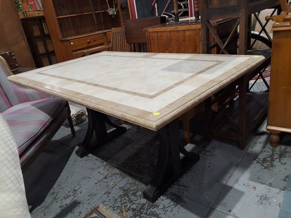 Lot 138 - OUTDOOR TABLE