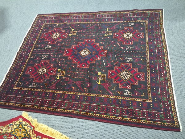 Lot 218 - RUG