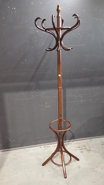 Lot 163 - COAT STAND