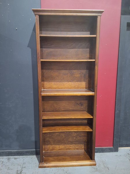 Lot 56 - BOOKSHELF