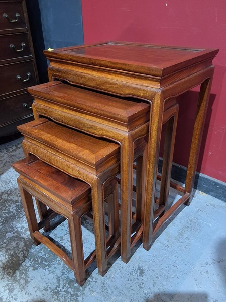 Lot 94 - NEST OF TABLES