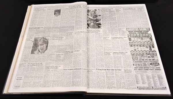 Lot 1147 - THE LONDON TIMES 1975 & 1976. Five bound volumes