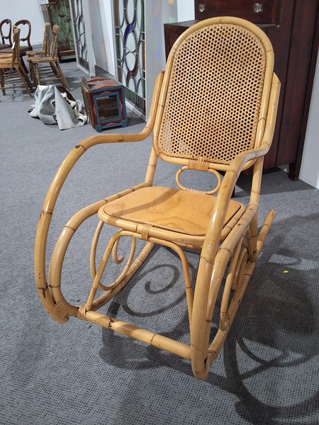 Lot 410 - ROCKING CHAIR