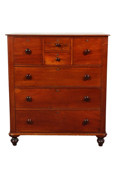 Lot 111 - CHEST OF DRAWERS