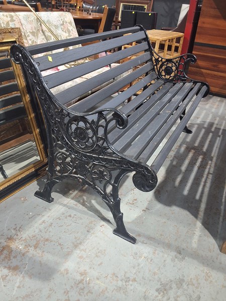 Lot 232 - GARDEN BENCH