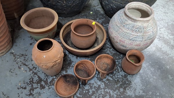 Lot 241 - GARDEN POTS