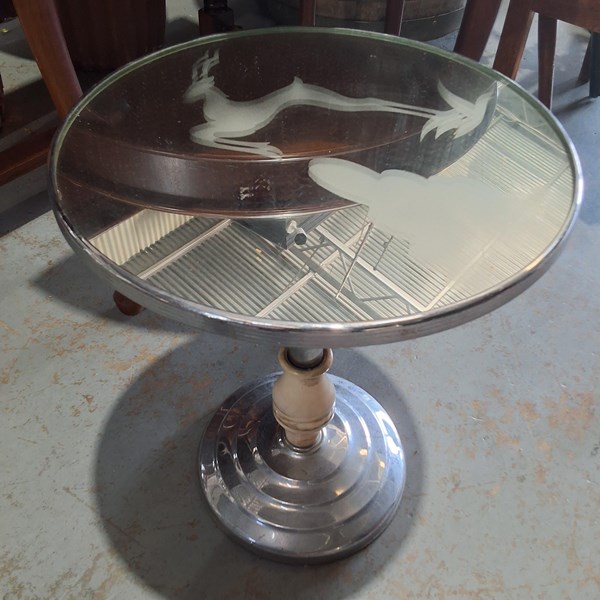 Lot 308 - ART DECO OCCASIONAL TABLE