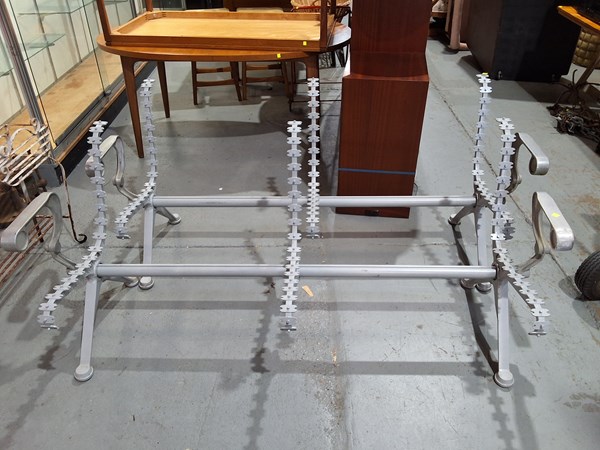 Lot 319 - BENCH FRAMES