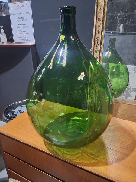 Lot 221 - CARBOY