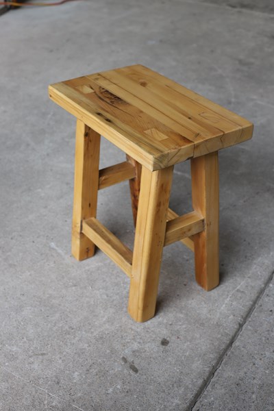 Lot 217 - STOOL