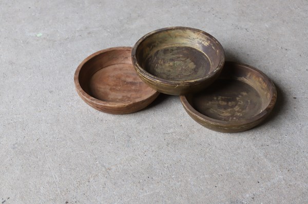 Lot 293 - TIMBER BOWLS