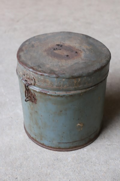 Lot 159 - RUSTIC FLOUR BIN