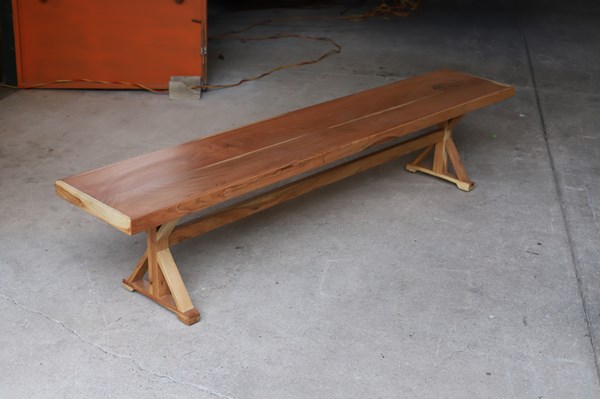 Lot 247 - BENCH