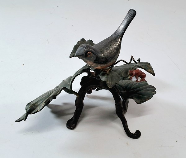 Lot 1060 - BRONZE BIRD STUDY