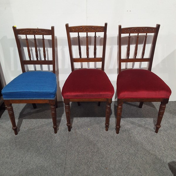 Lot 254 - CHAIRS