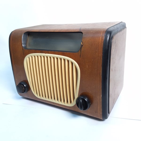 Lot 1251 - RADIO