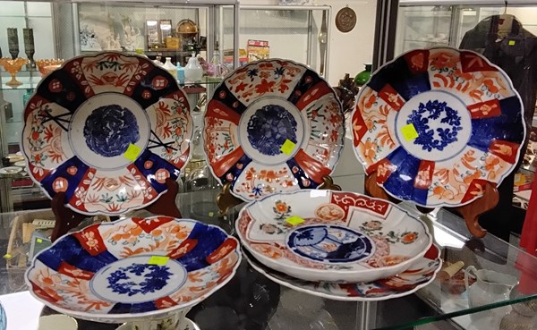 Lot 1261 - IMARI PLATES