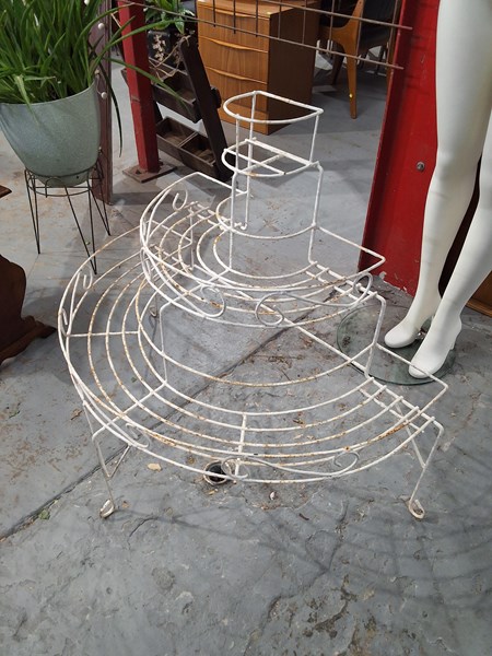 Lot 198 - PLANT STAND