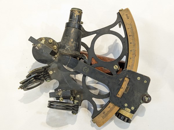 Lot 1550 - SEXTANT