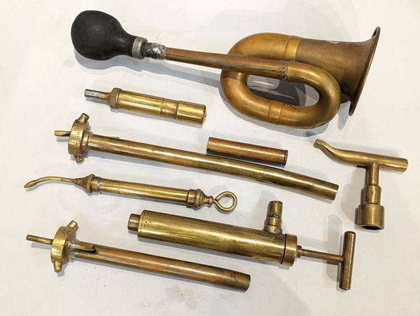 Lot 1305 - BRASS CAR ACCESSORIES