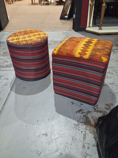 Lot 93 - OTTOMANS