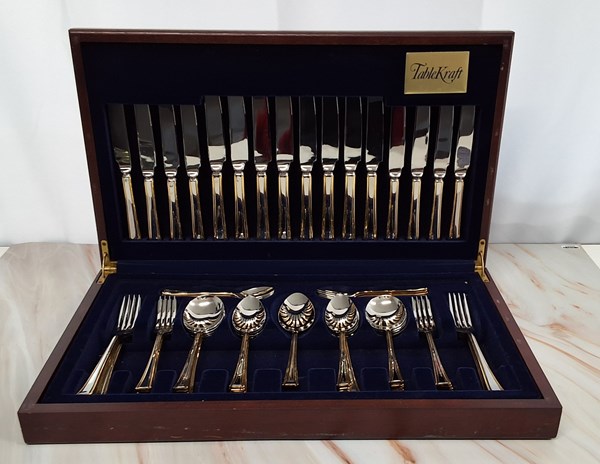 Lot 1442 - CANTEEN OF CUTLERY