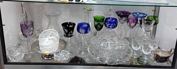 Lot 1500 - CRYSTAL & GLASSWARE