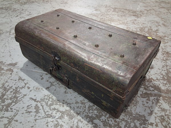 Lot 246 - STEEL TRUNK