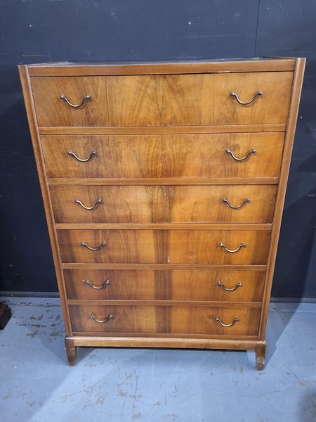 Lot 172 - DANISH CHEST OF DRAWERS