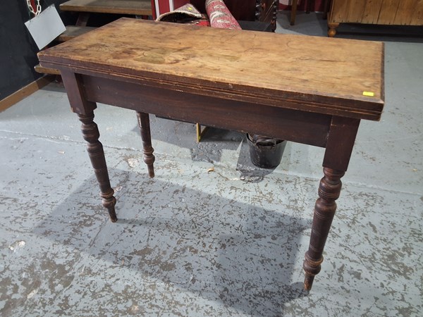 Lot 138 - HALL TABLE