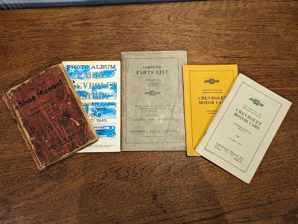 Lot 1192 - CAR MANUALS