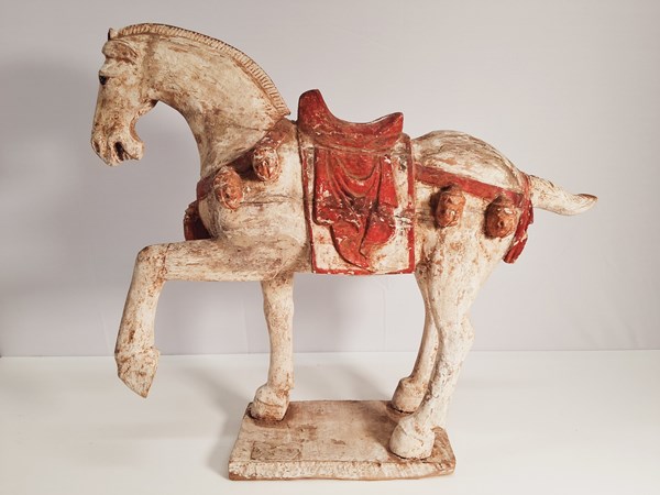 Lot 1257 - HORSE FIGURE