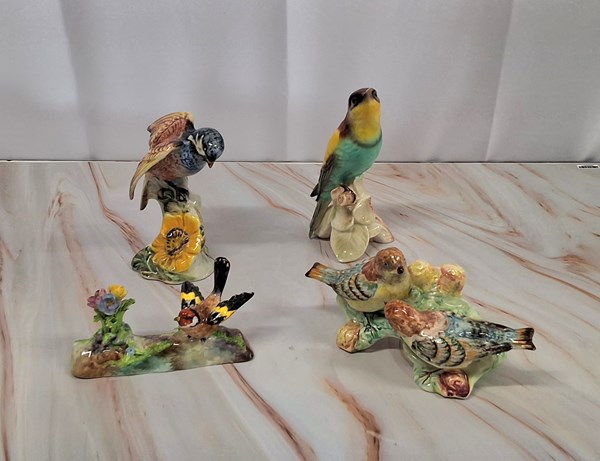 Lot 1396 - BIRD FIGURINES