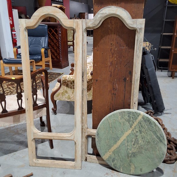 Lot 281 - DOOR FRAMES AND MARBLE