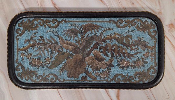 Lot 1175 - VICTORIAN TEA TRAY