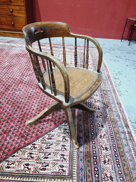 Lot 26 - CAPTAINS CHAIR