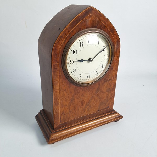 Lot 1229 - MANTEL CLOCK