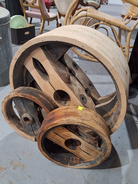 Lot 314 - Timber pulleys